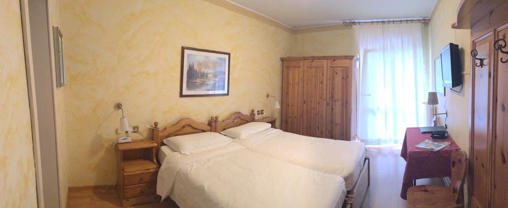 Meuble Villa Neve Cortina d'Ampezzo Bagian luar foto